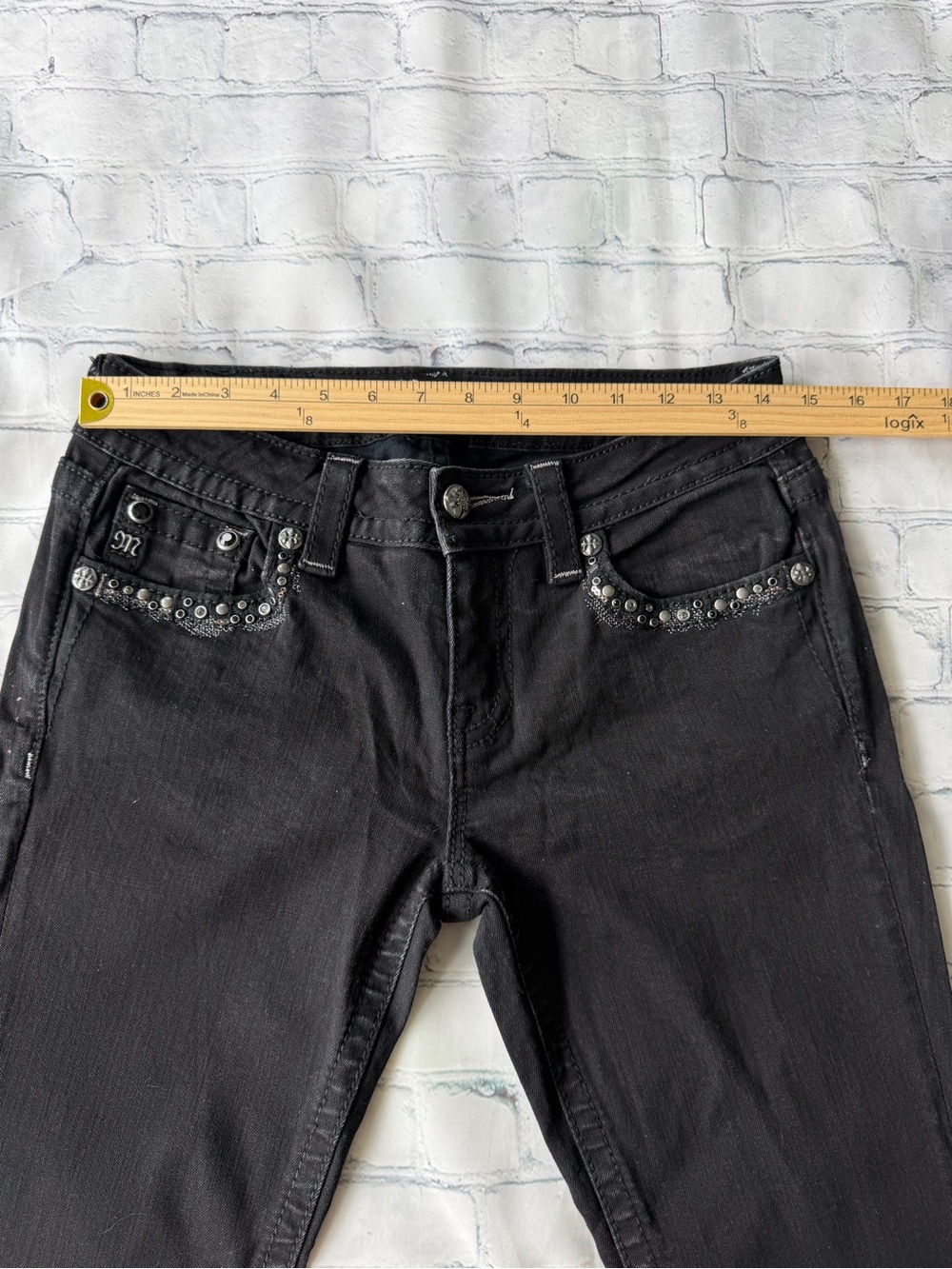 ✅ Miss Me Black Skinny Jeans with Studded Pockets size 28 - Picture 6 of 15